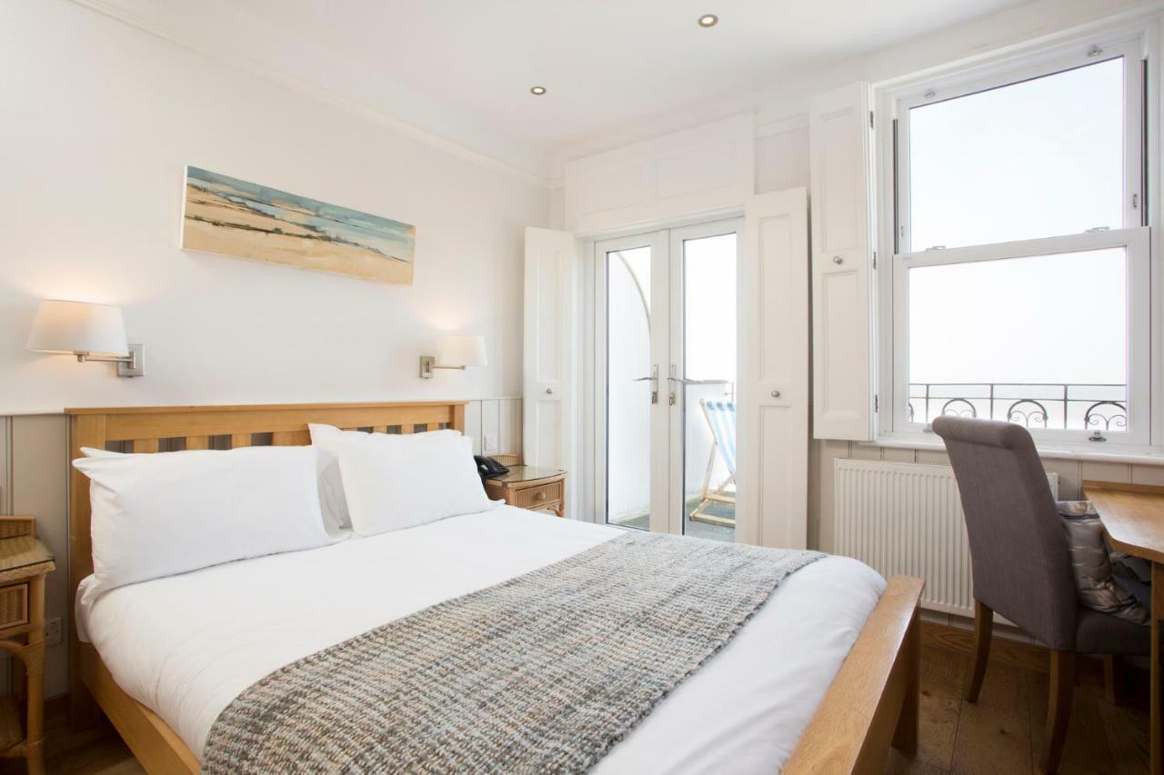 Deluxe Double Room with Balcony and Sea View