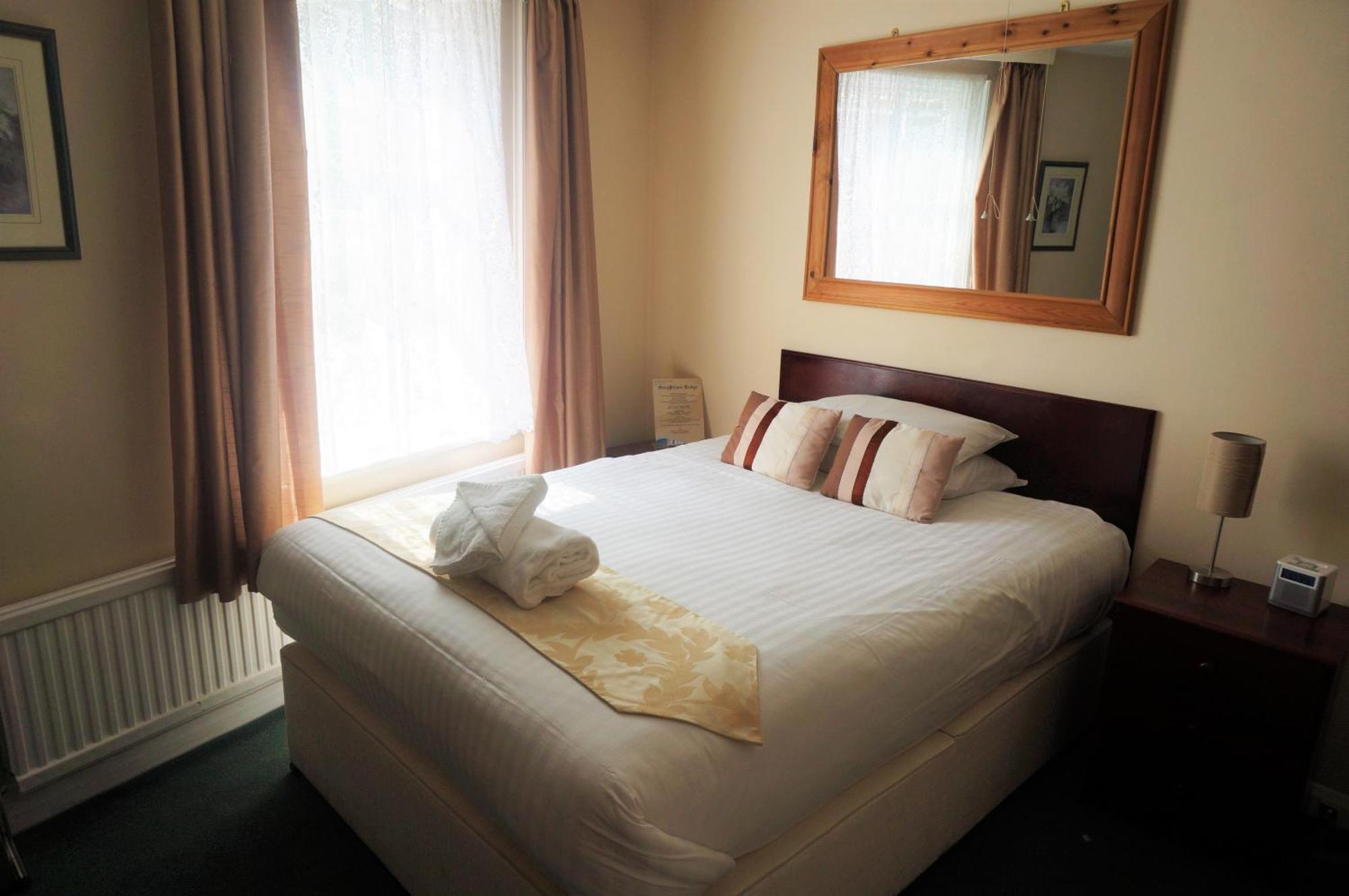 Standard Double Room,537514707:JPEG