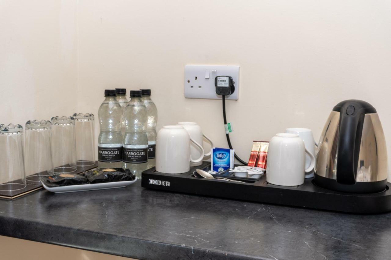 Deluxe Family Room,830340479:JPEG