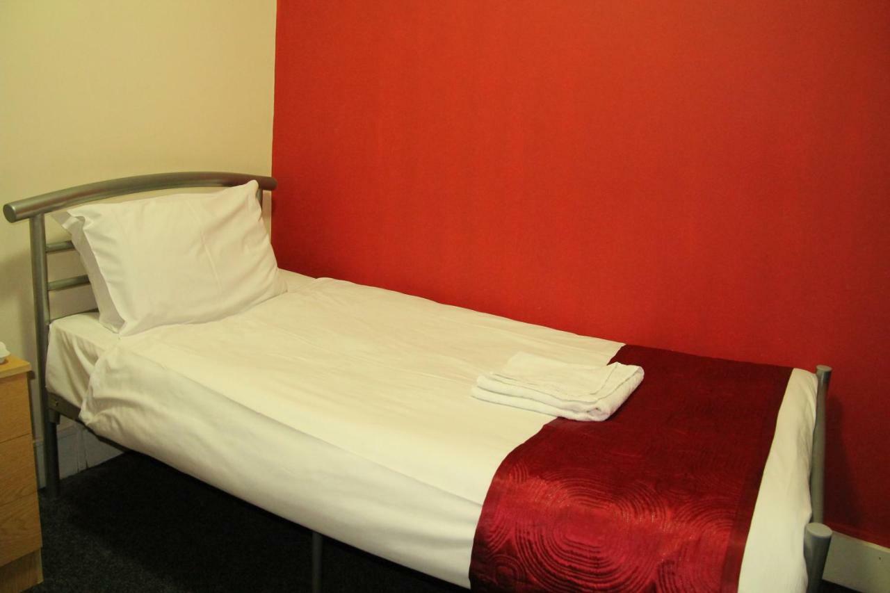 Deluxe Single Room,724155079:JPEG