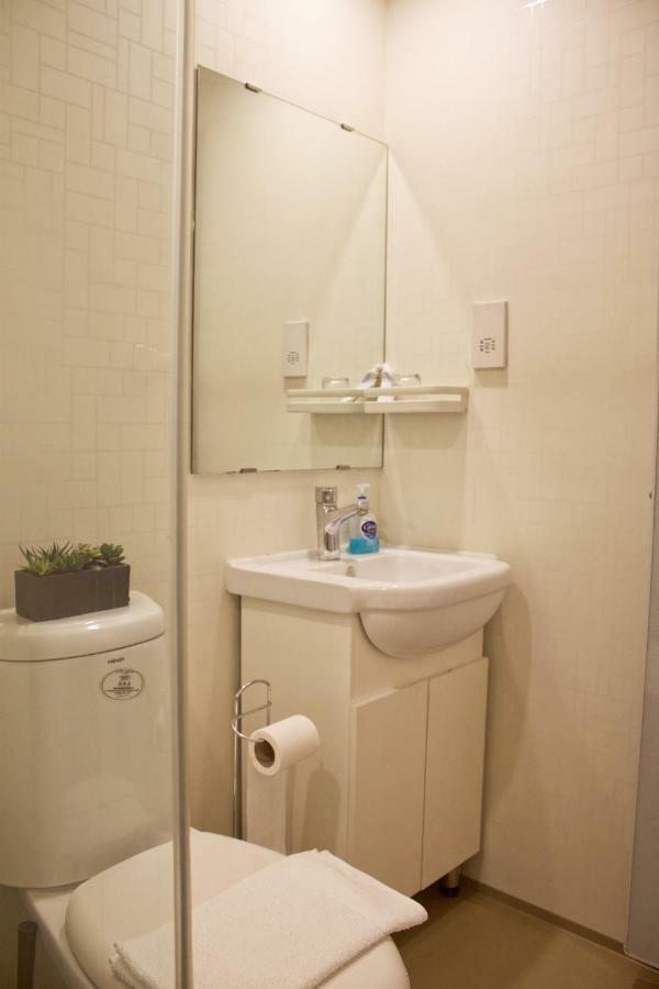 Quarto Individual com Banheiro