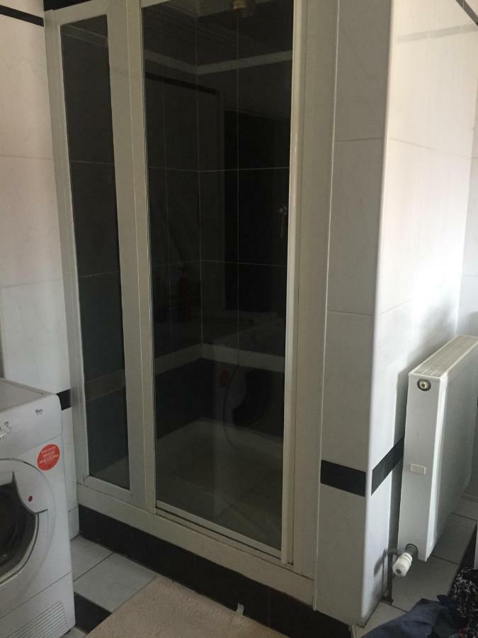 Double Room with Private Bathroom,1411306211:JPEG