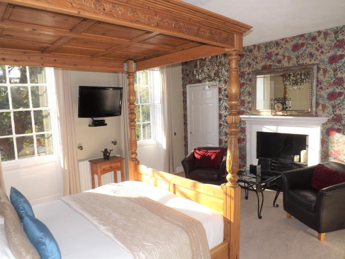 King Room with Garden View