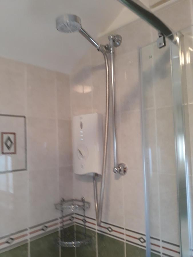 Single Room with Shared Shower and Toilet