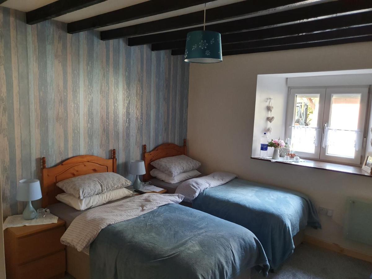 Habitación Doble con baño privado - 1 o 2 camas
