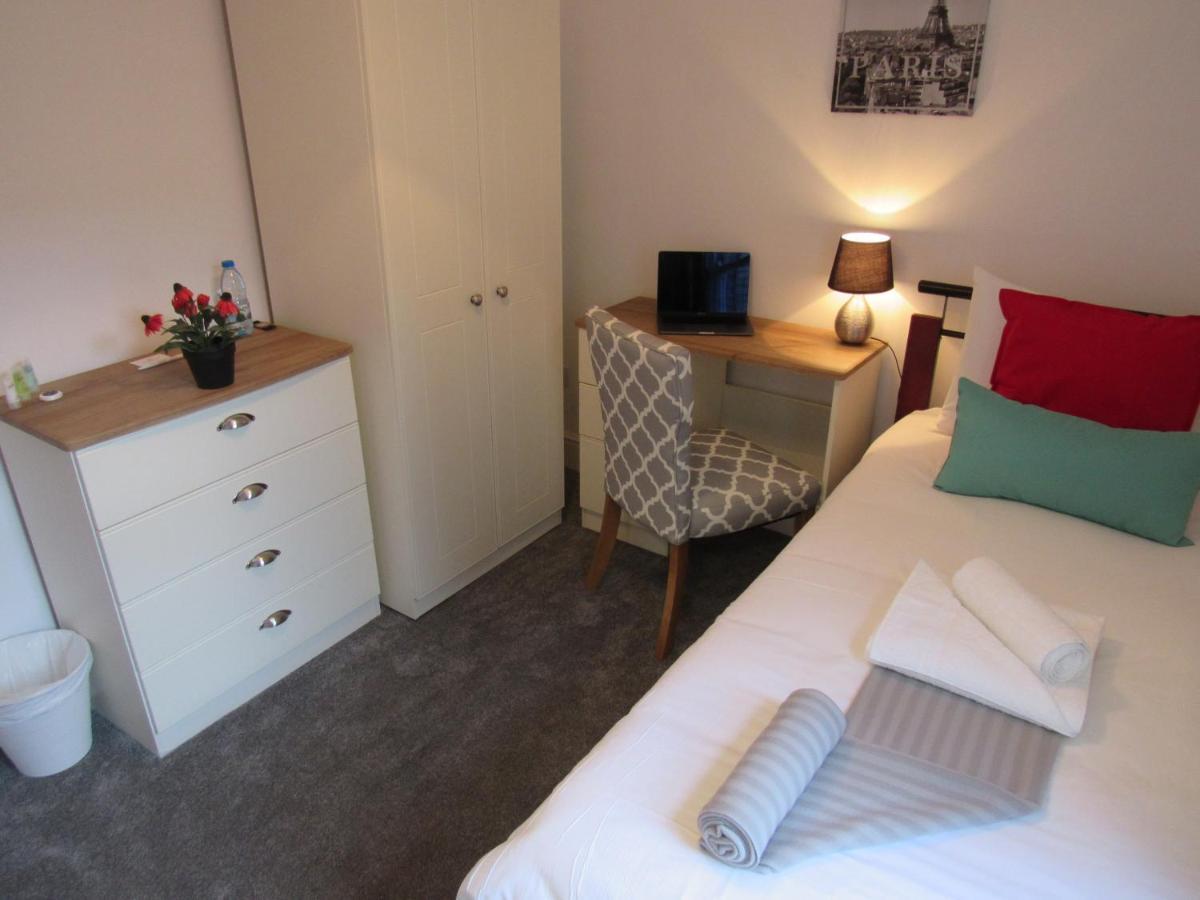 Chambre Simple avec Salle de Bains Privative