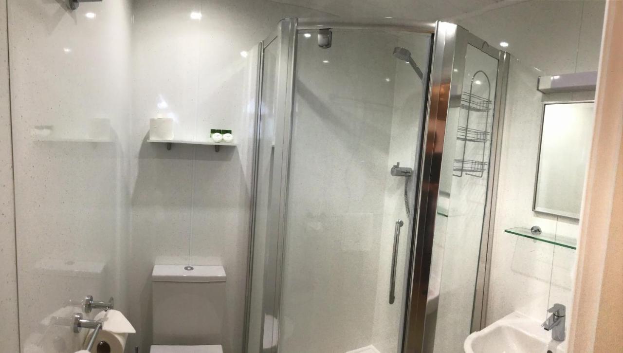 Standard Double Room,1195518721:JPEG