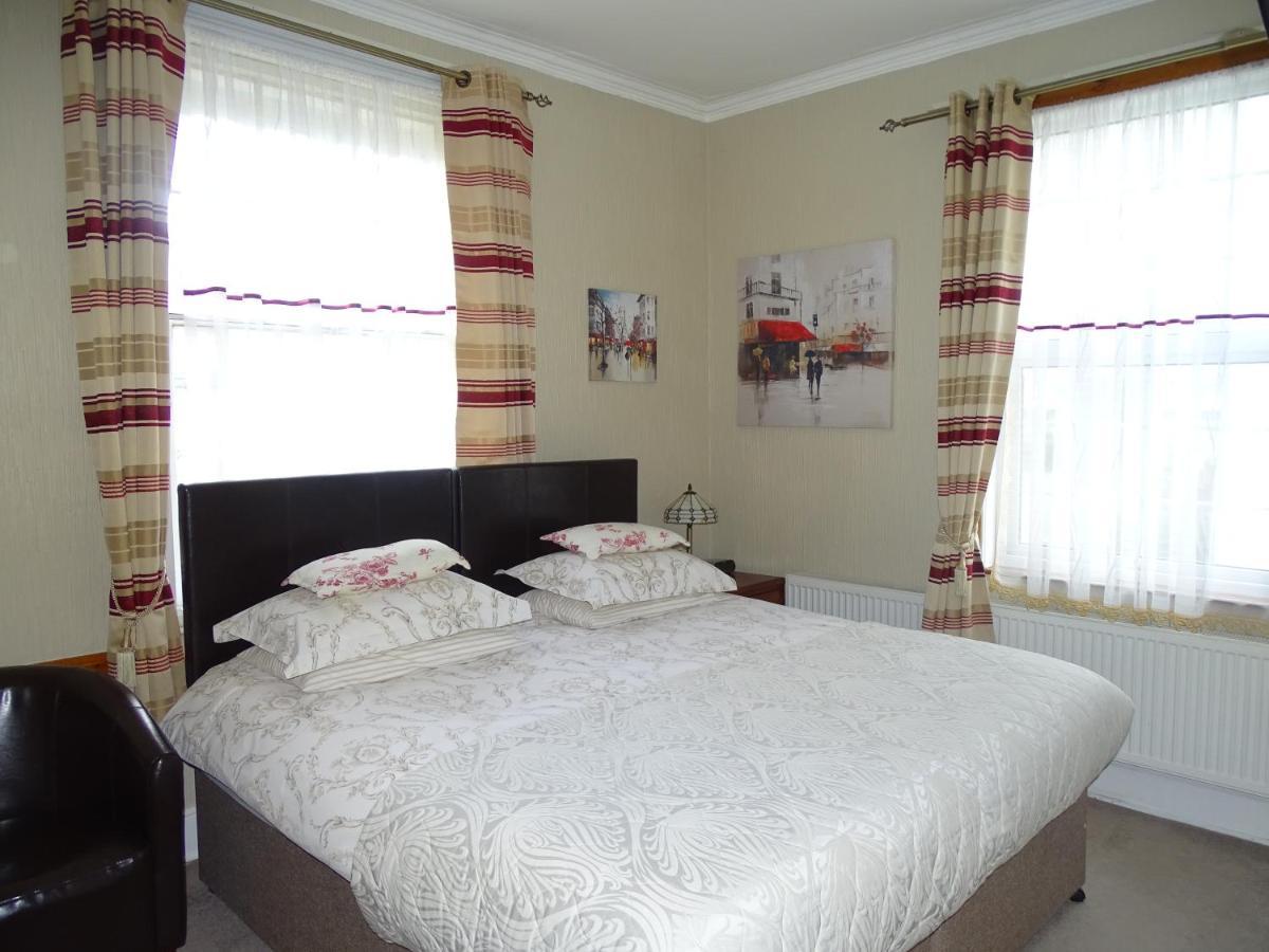 Double Room,1516454608:JPEG