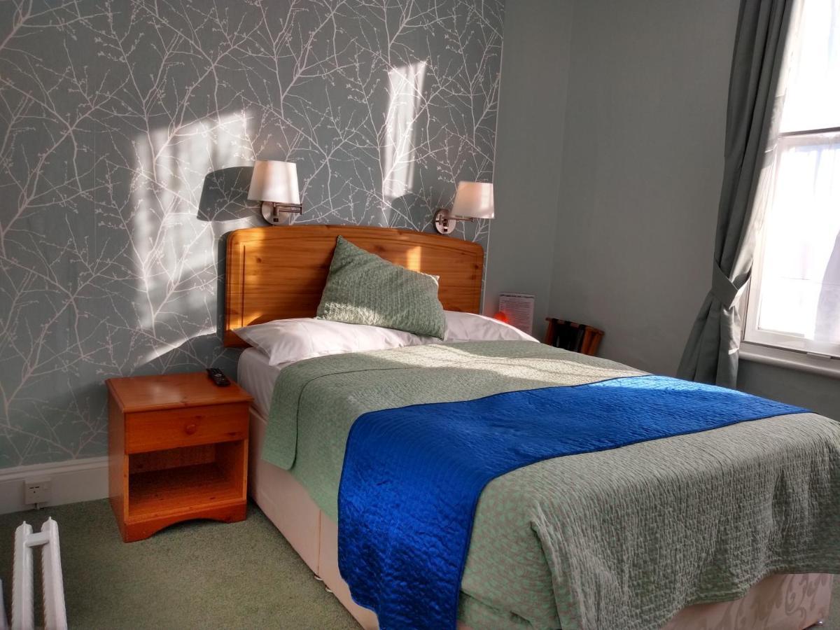 Standard Doppelzimmer mit eigenem Bad