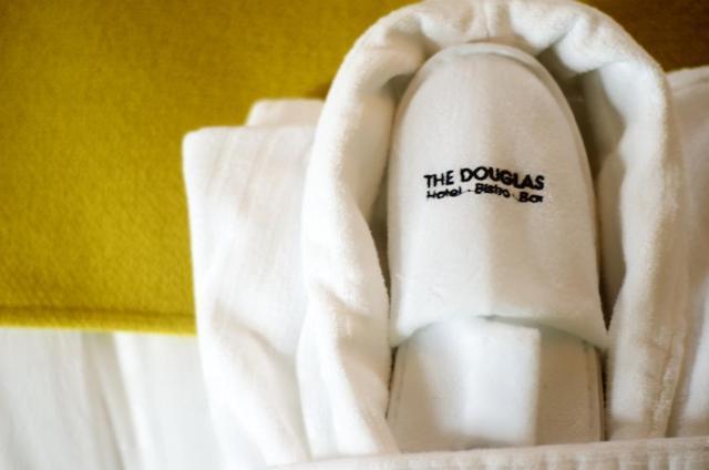 Deluxe Double Room,1111355310:JPEG