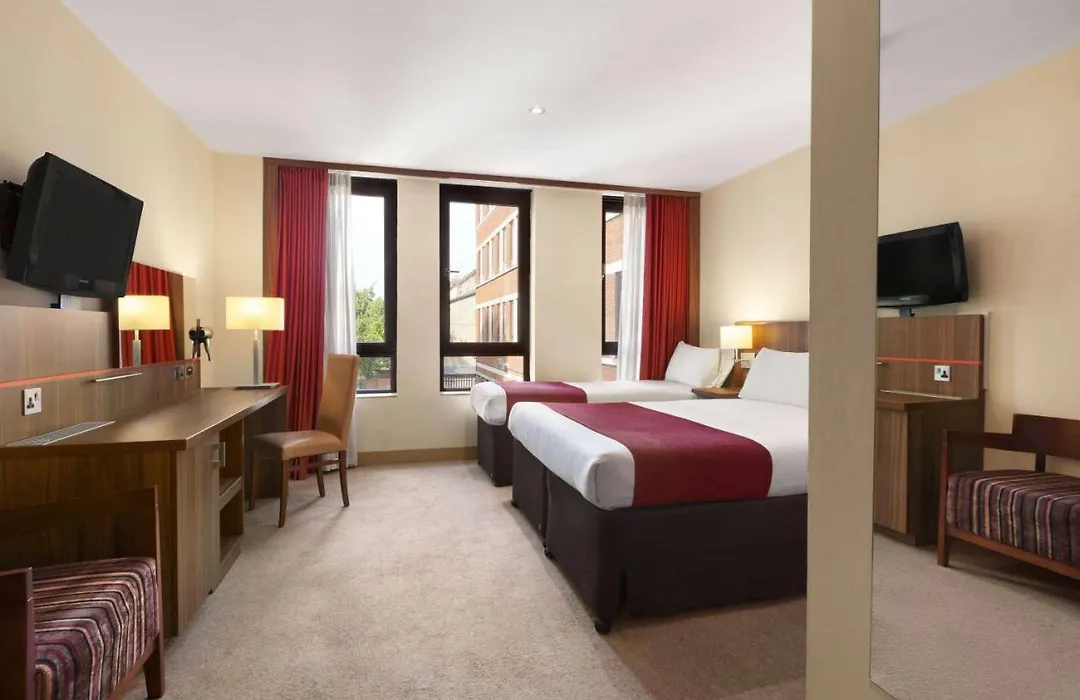 Ramada Hounslow - Heathrow East-1