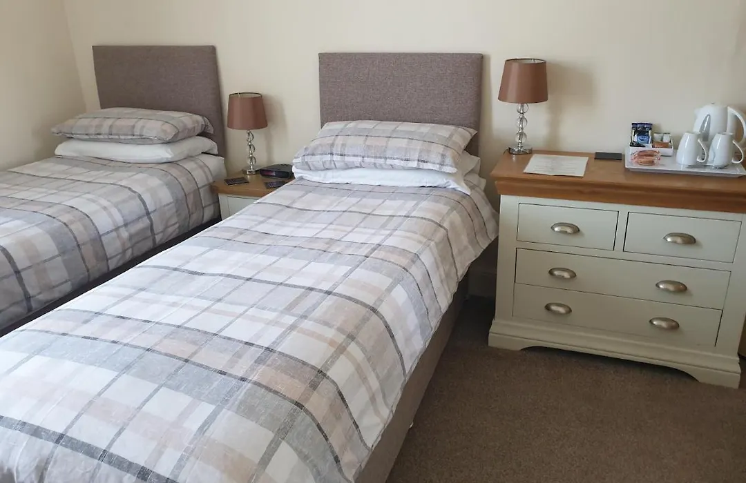 Crofton Guest House-1
