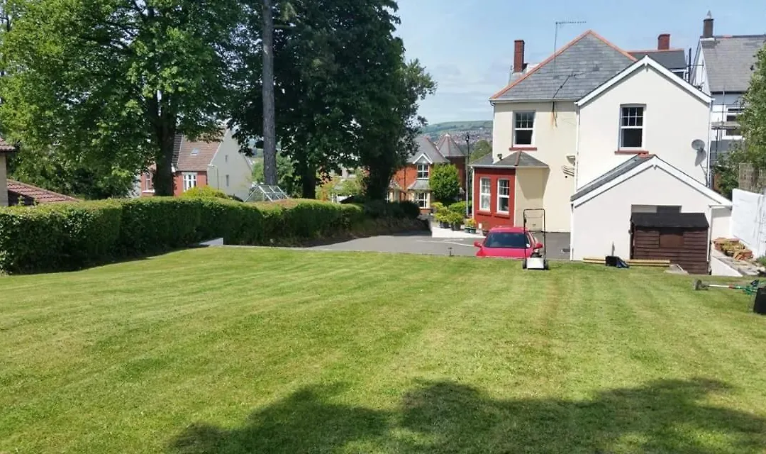 Ty Castell Guest House-1