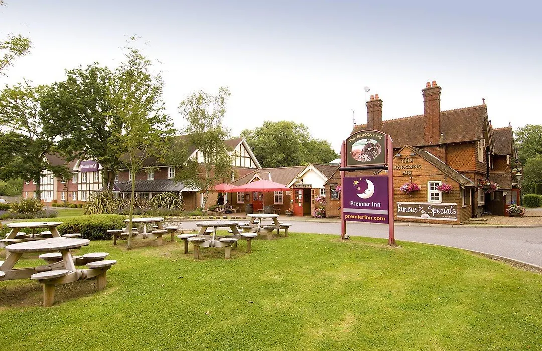 Premier Inn London Gatwick Airport East-1