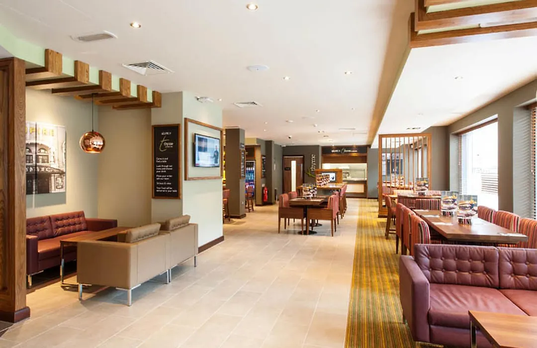 Premier Inn London Hackney-1