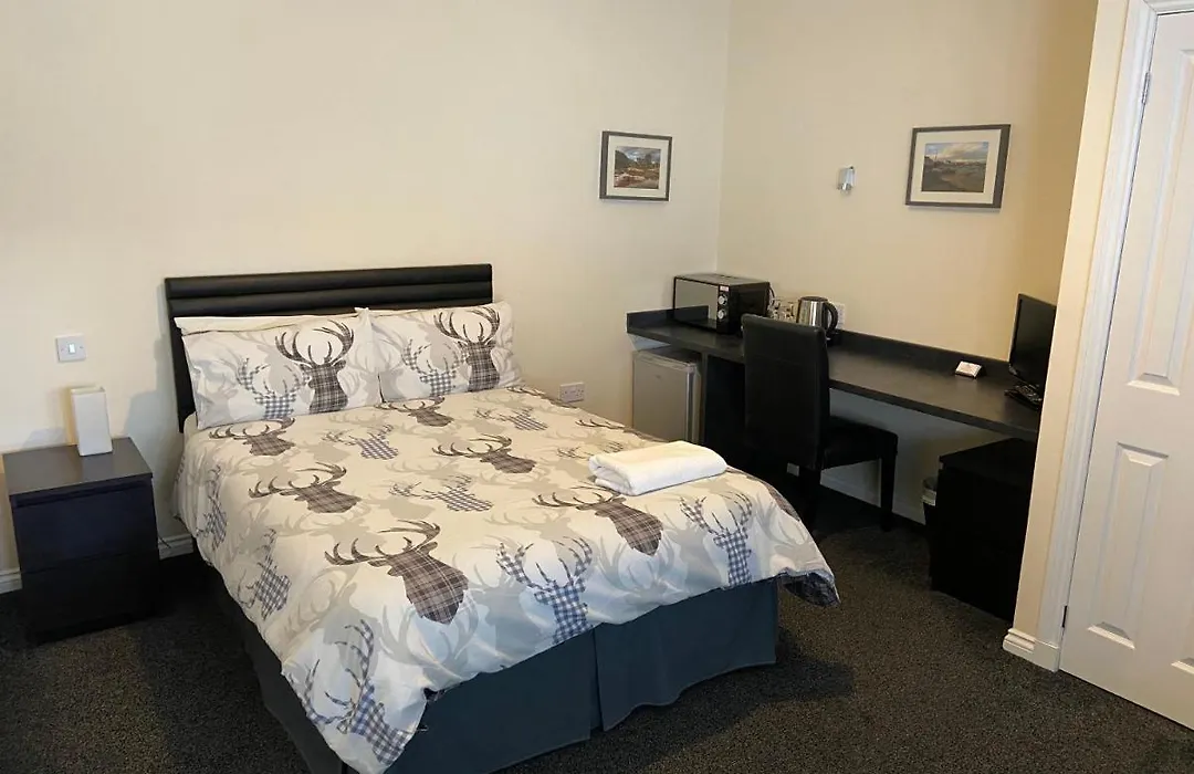 Ivy Cottage-Serviced Accommodation-1