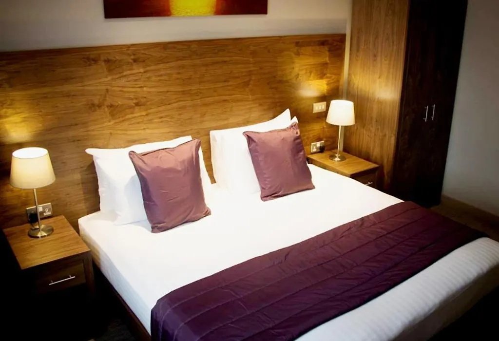 The White Hart-1