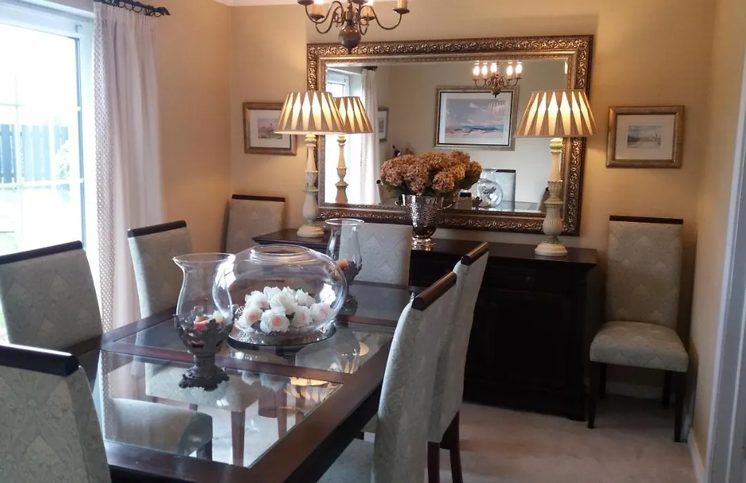 Karibu Guest House-1