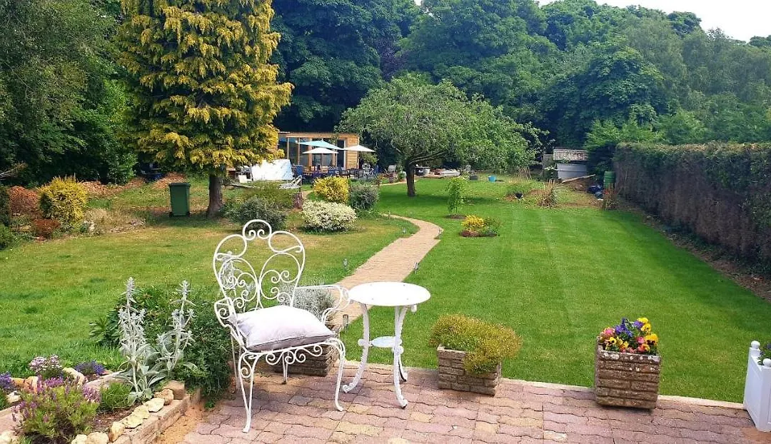 Maugersbury Park Suite-1