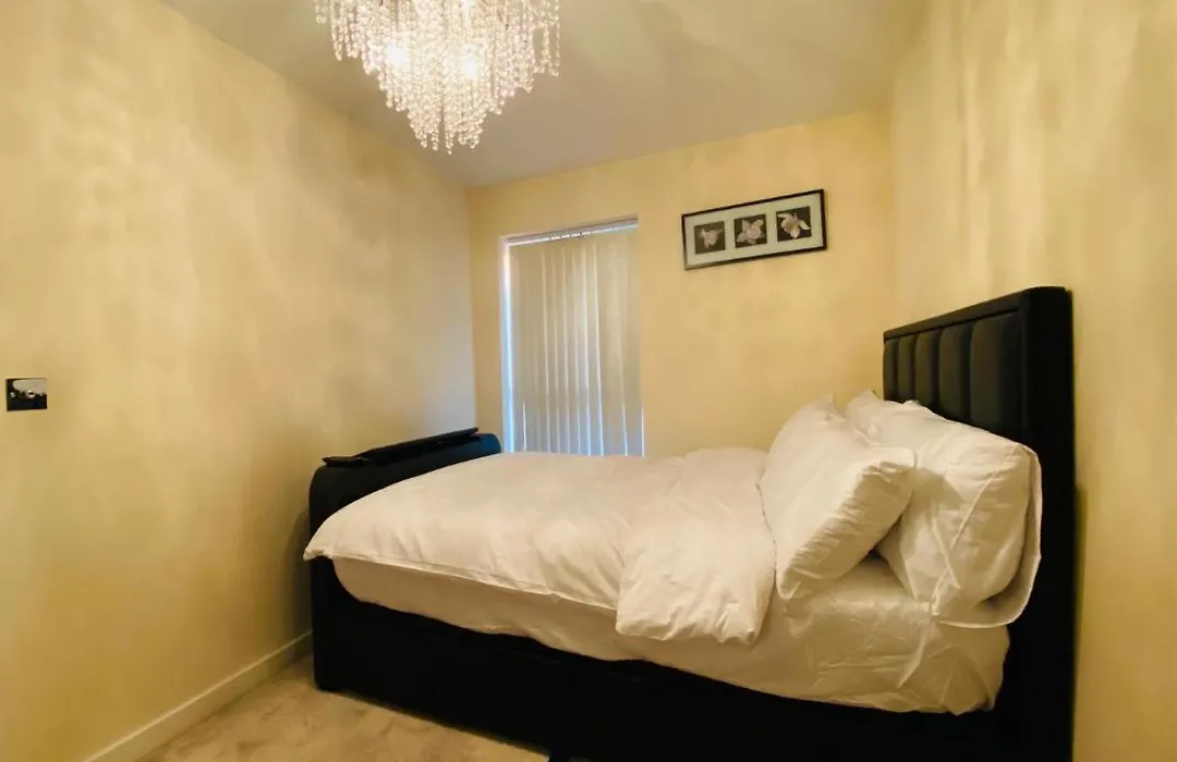 Birmingham Guesthouse-1