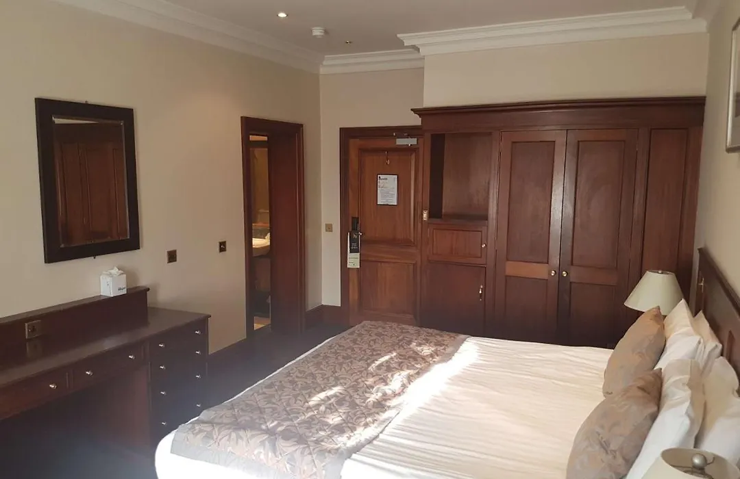 Great Northern Hotel; Sure Hotel Collection By Best Western-1