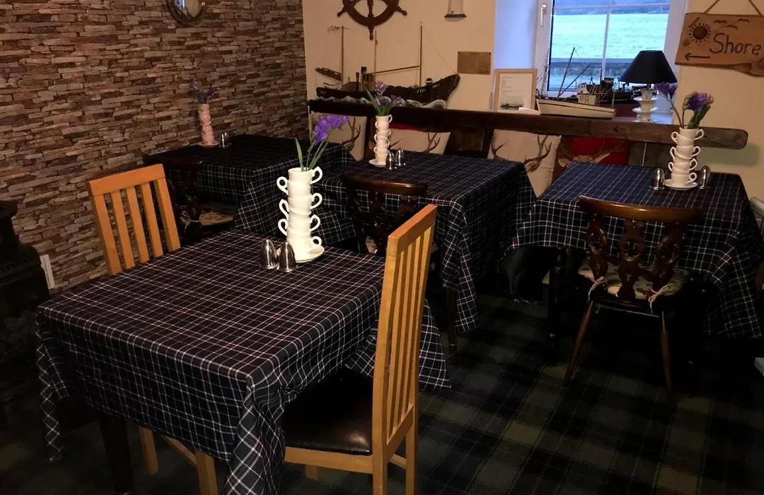 Hal O' The Wynd Guest House-1