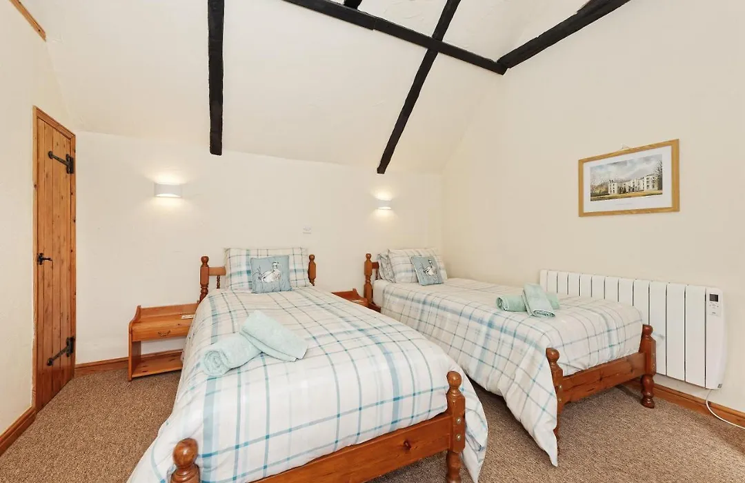 Beachborough Park-1