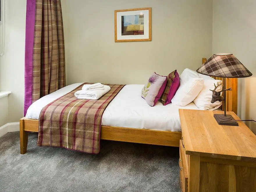 Old Town Suites - Nicolson-1