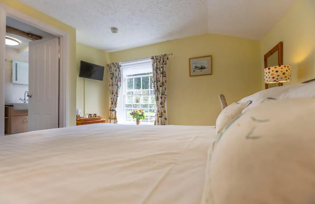 Stratton Gardens-1