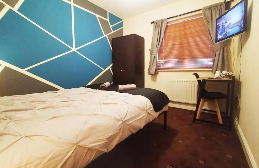 Bankwell Guest House-1