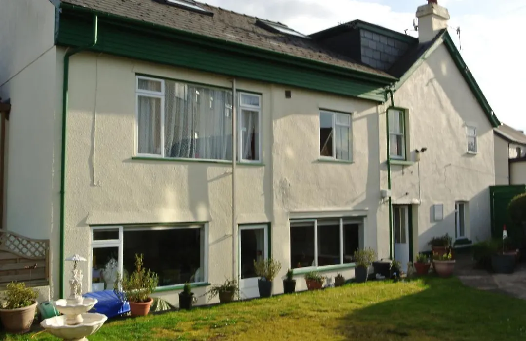 Old Castle Farm Guest House-1