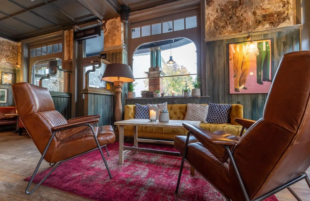 The Wolfpack Inn-1