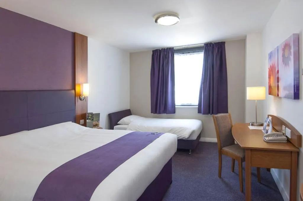 Premier Inn Market Harborough-1