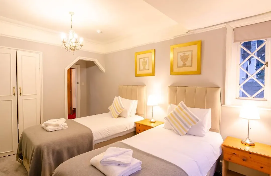 The Alverbank Hotel-1
