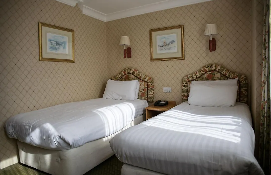 Crown & Mitre Hotel-1
