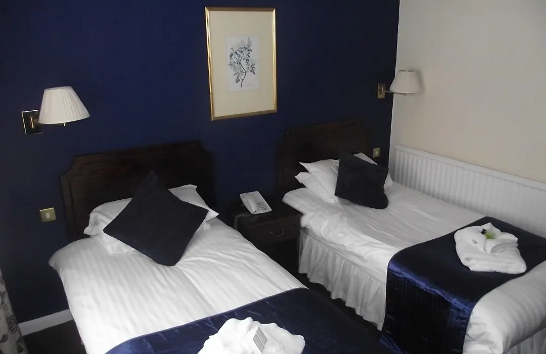 Bryn Howel Hotel-1