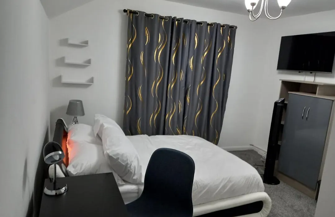 Cozzy Accommodation-1