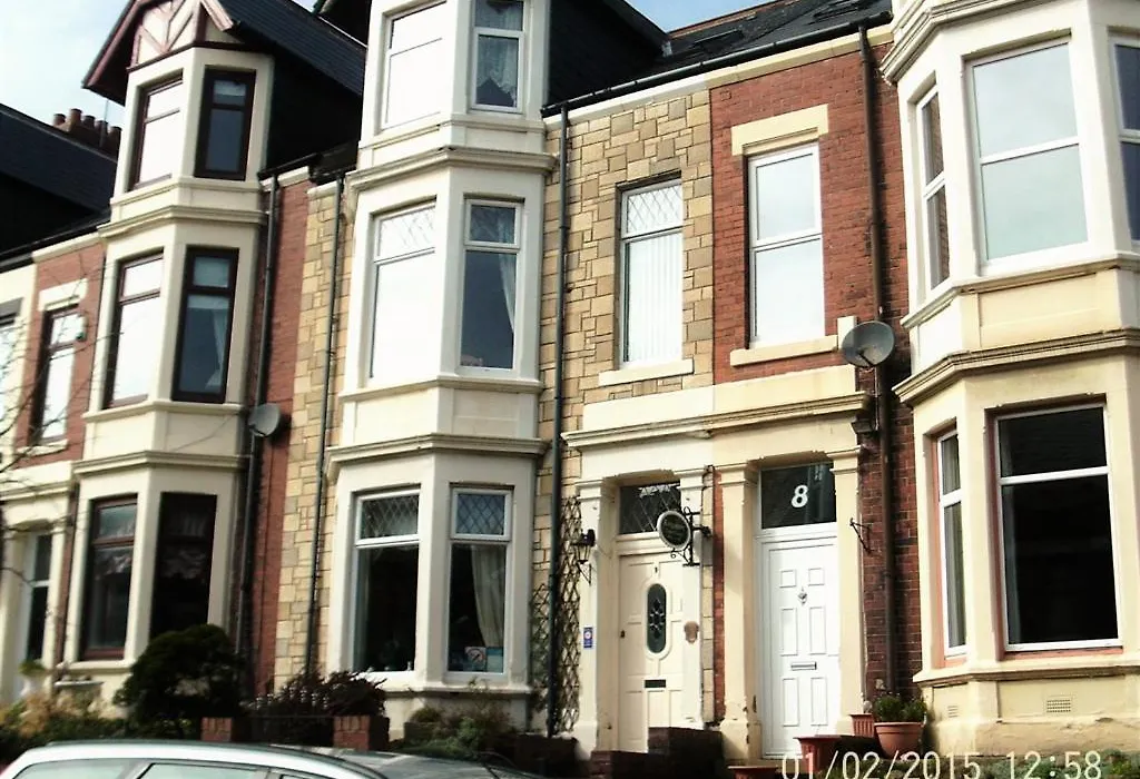 Kingsmere Guest House-1