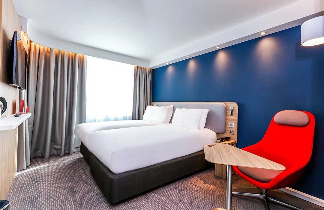 Holiday Inn Express Portsmouth - North By Ihg-1