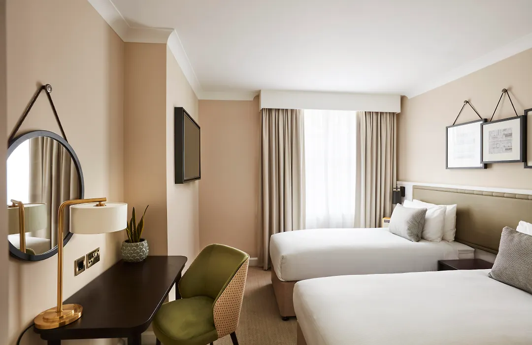 The Clermont London, Victoria-1