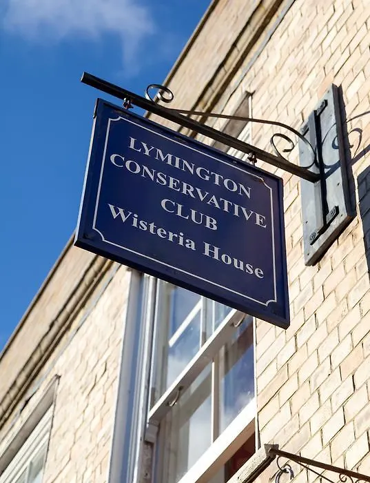 Wisteria House-1