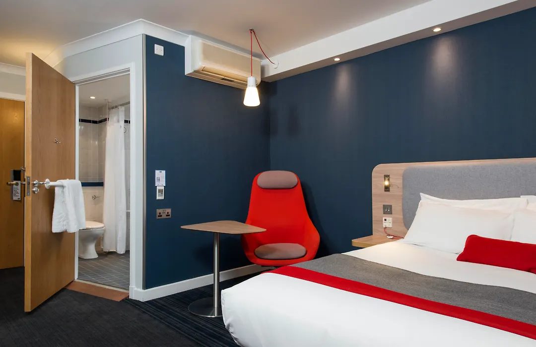 Holiday Inn Express - Exeter - City Centre By Ihg-1