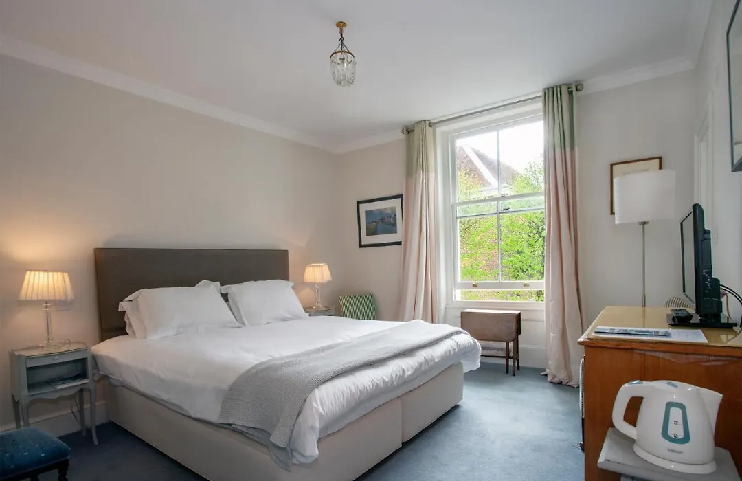 Bear'S Well Guest House-1