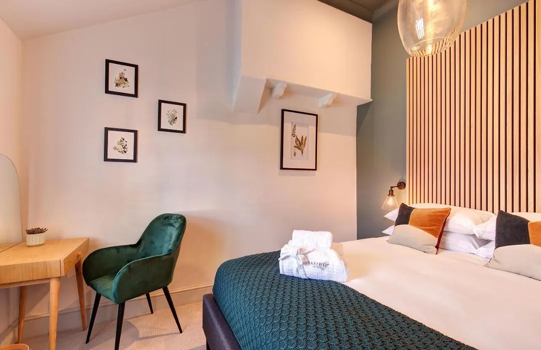 The Railway Hotel By Barefoot Retreats-1