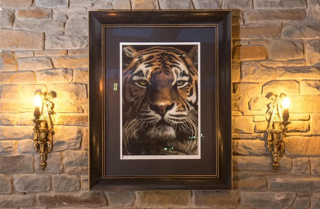 The Tiger Inn-1