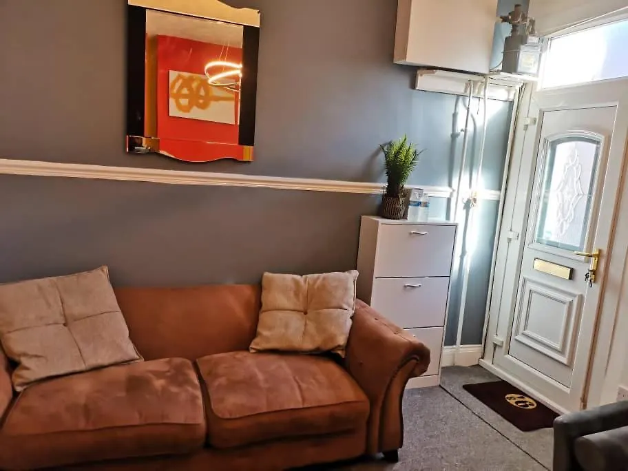 The Vacationers - Pvt Rooms With Shared Bath-1