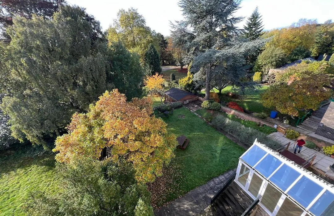 Melton Guest House-1