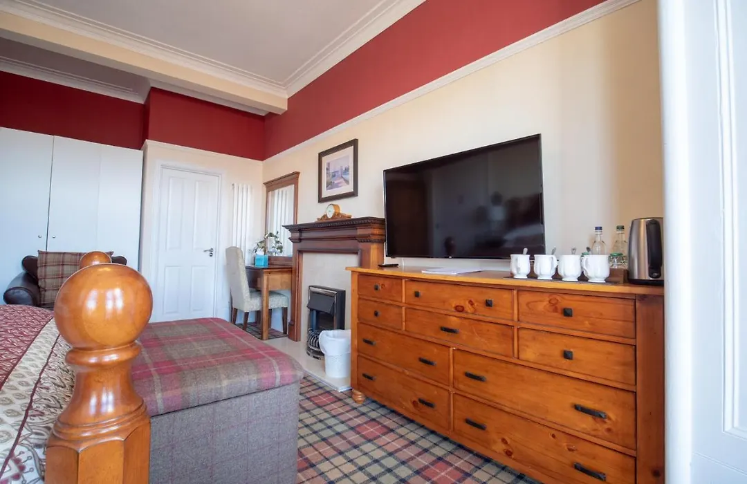 Redcliffe Hotel-1