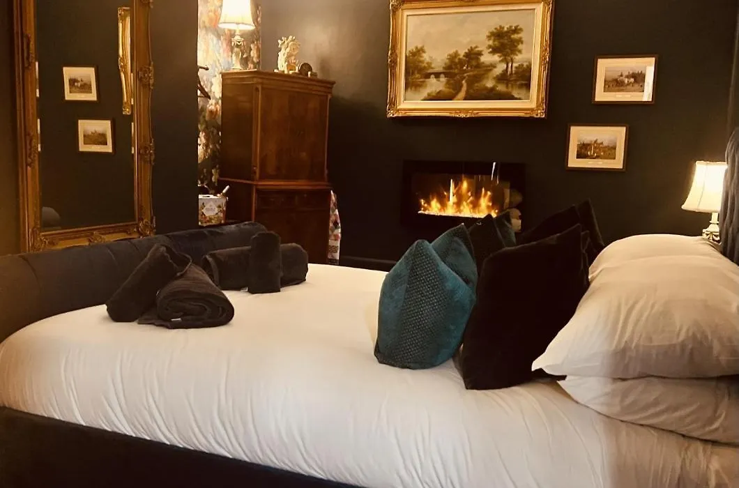 Mollys Boutique Hotel-1