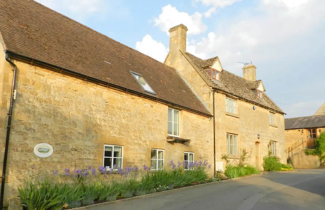 Cotswold Charm George Barn-1